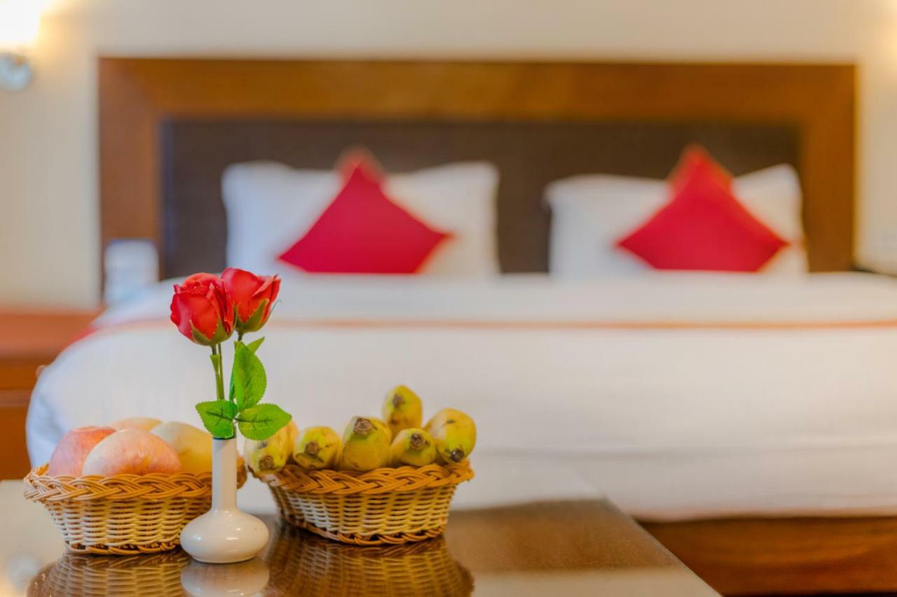 Skyline Hotel Катманду Экстерьер фото