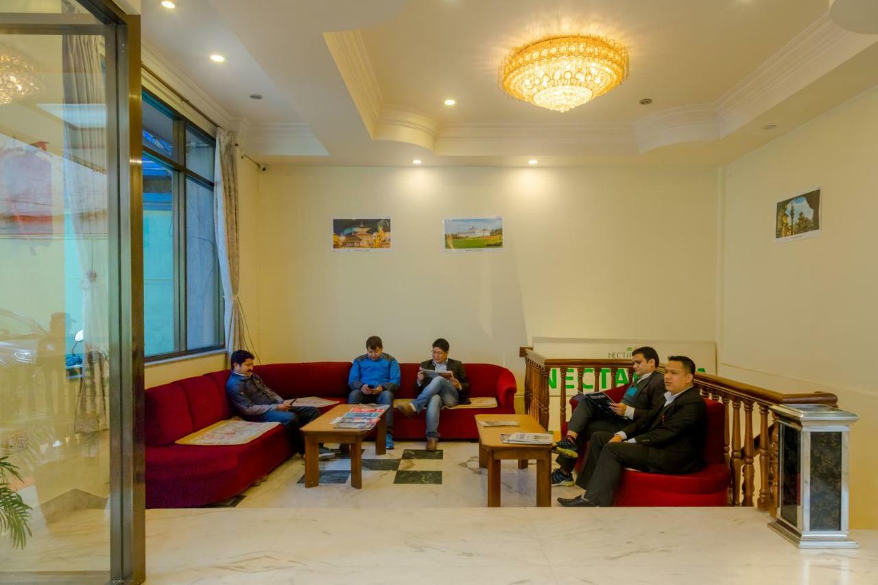 Skyline Hotel Катманду Экстерьер фото