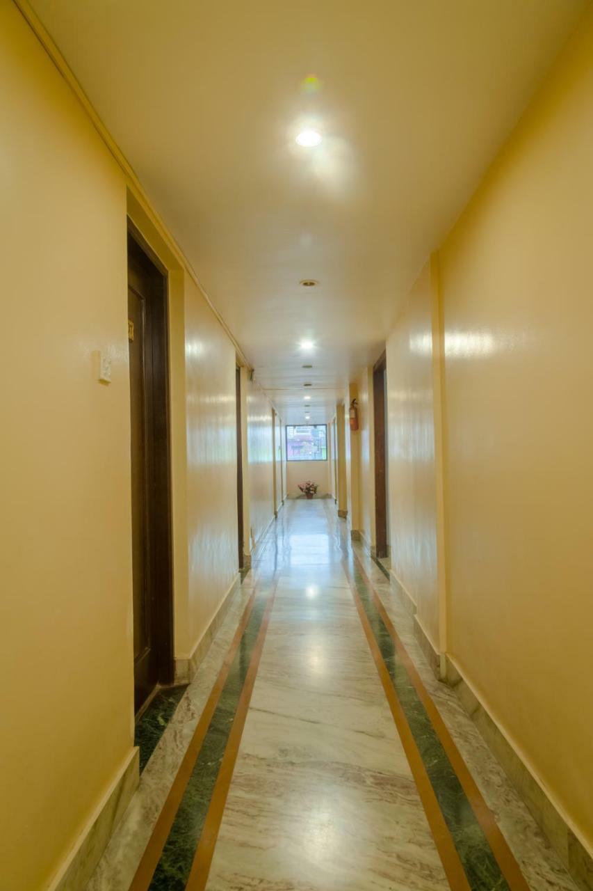 Skyline Hotel Катманду Экстерьер фото
